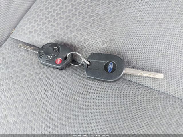 1FMCU0GD1HUA54451 Ford ESCAPE SE