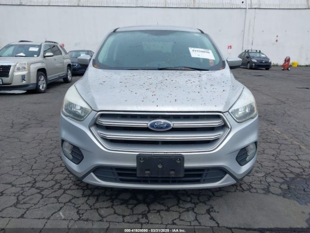 1FMCU0GD1HUA54451 Ford ESCAPE SE