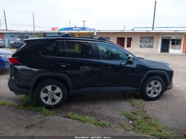 2T3W1RFV0MC132662 Toyota Rav4 Xle
