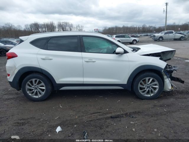 KM8J3CA26HU371869 Hyundai Tucson Eco