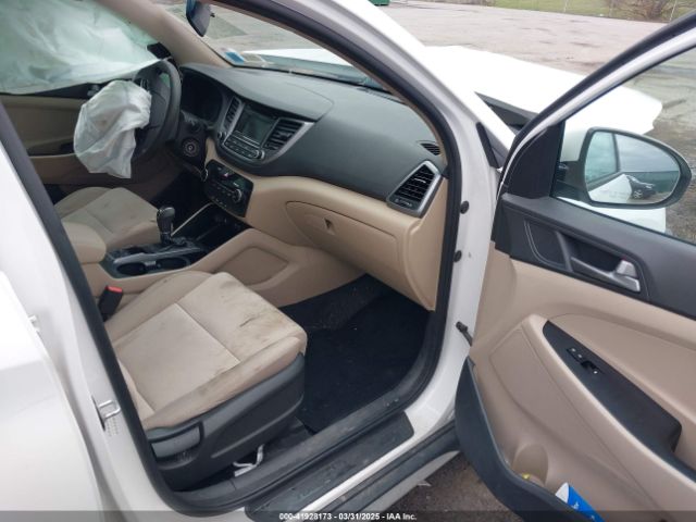 KM8J3CA26HU371869 Hyundai Tucson Eco