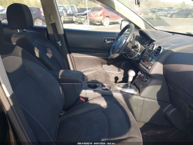 JN8AS5MT8EW101165 Nissan Rogue Select S