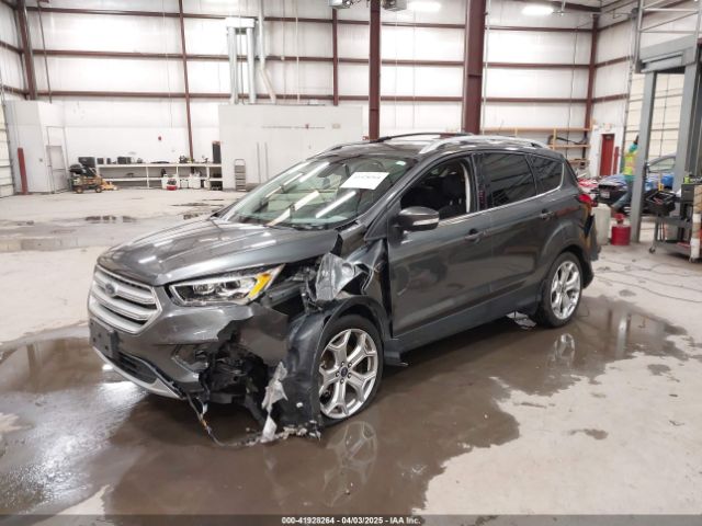 1FMCU9J91KUB11957 Ford Escape Titanium