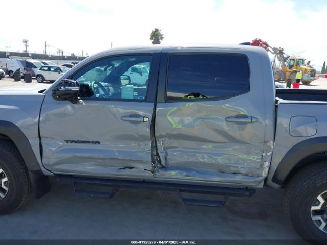 3TMCZ5AN8MM431523 Toyota Tacoma Trd Off-road