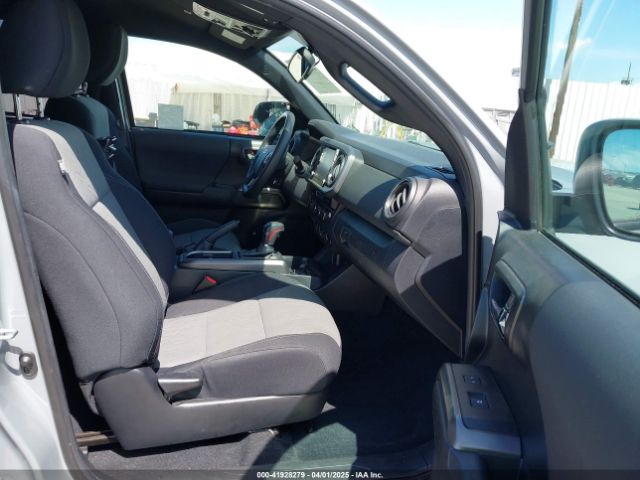 3TMCZ5AN8MM431523 Toyota Tacoma Trd Off-road