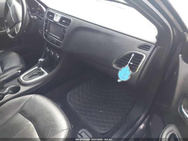 2011 CHRYSLER 200 1C3BC2FG6BN607644 Photo 4