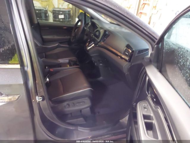 5FNRL6H97RB031524 Honda Odyssey Elite