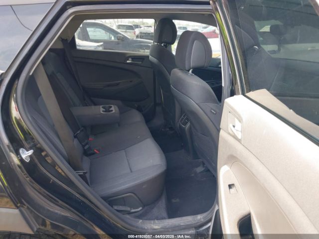 2018 HYUNDAI TUCSON KM8J33AL5JU741563 Photo 7