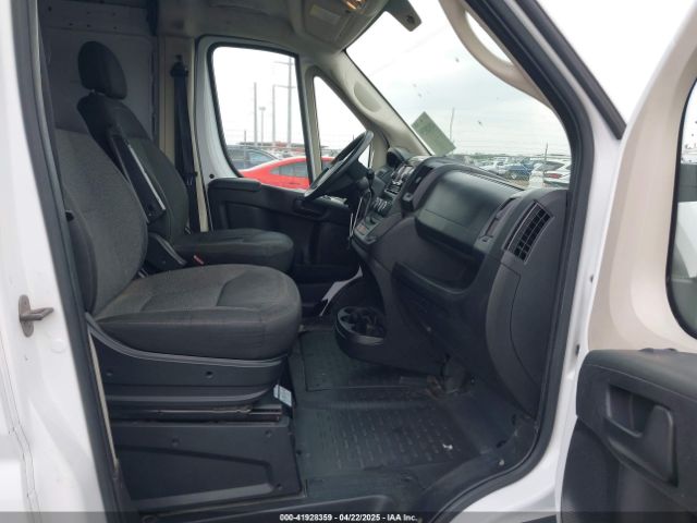 3C6TRVCG8JE112828 RAM Promaster 2500 High Roof 136 Wb