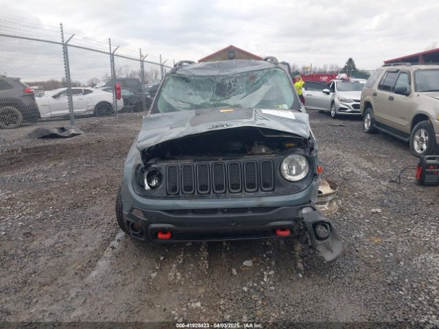 ZACCJBCT1GPE21919 Jeep Renegade Trailhawk