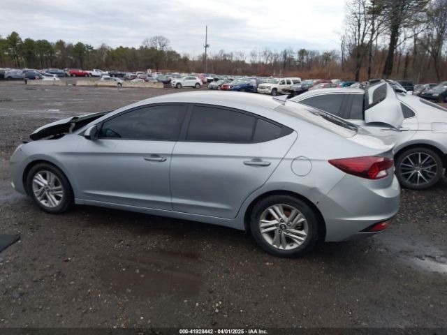 5NPD84LF2LH585950 Hyundai ELANTRA SEL