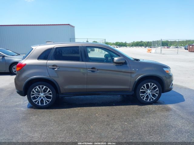 JA4AP3AU6HZ010827 Mitsubishi Outlander Sport 2.0 Es
