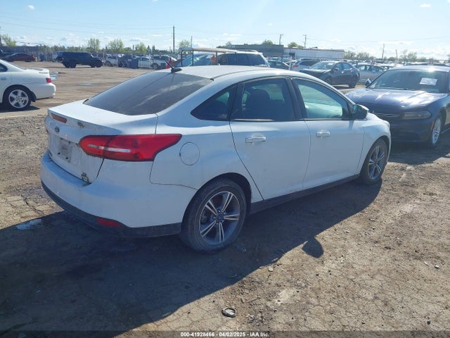 1FADP3FE5HL303843 Ford FOCUS SE