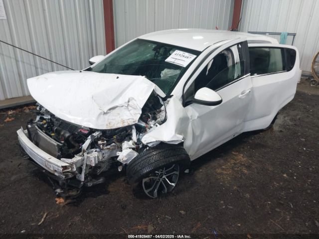 1G1JD6SH3J4116245 Chevrolet Sonic Lt Auto