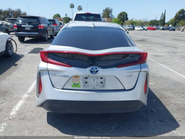 JTDKAMFP1M3180370 Toyota Prius Prime Xle