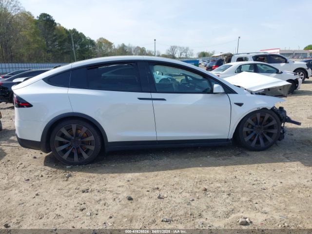 7SAXCBE6XNF340704 Tesla Model X Plaid Tri Motor All-wheel Drive