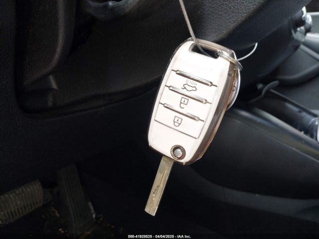 5XYPG4A52KG490322 KIA Sorento 3.3l Lx