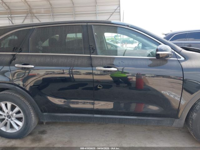 5XYPG4A52KG490322 KIA Sorento 3.3l Lx