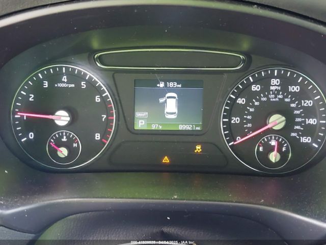 5XYPG4A52KG490322 KIA Sorento 3.3l Lx