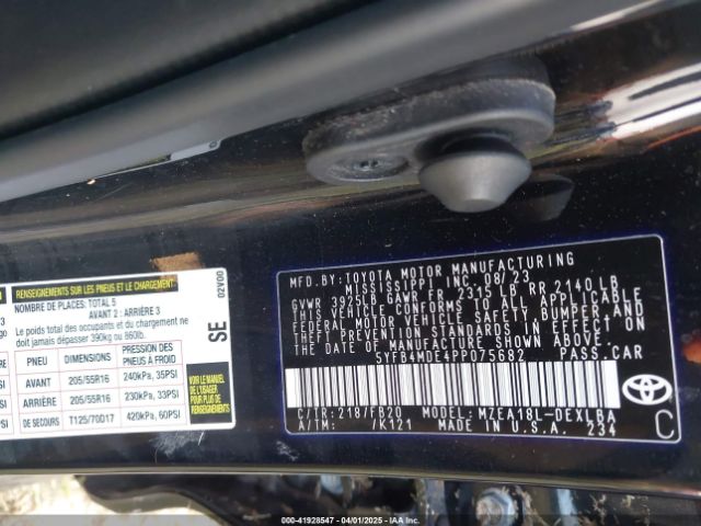 5YFB4MDE4PP075682 Toyota COROLLA LE