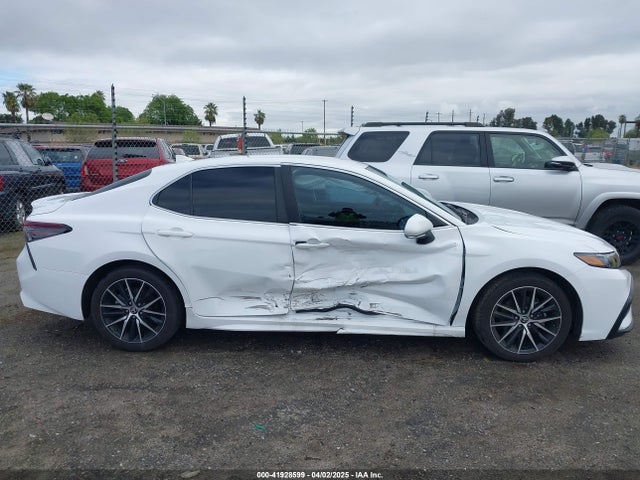 4T1G11AK0RU905227 Toyota CAMRY SE