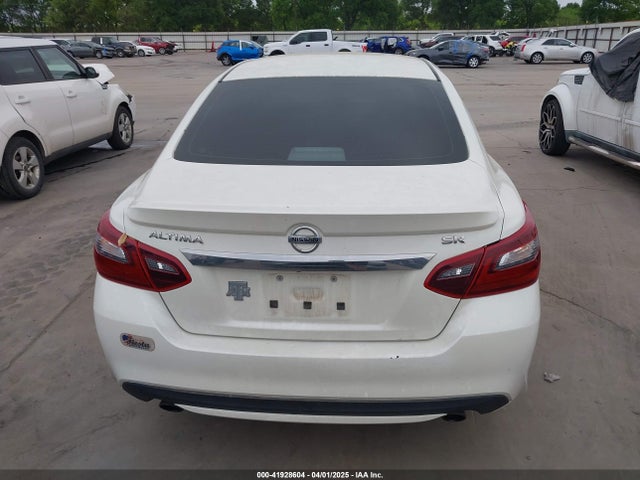 1N4AL3APXHC110496 Nissan Altima 2.5 Sr