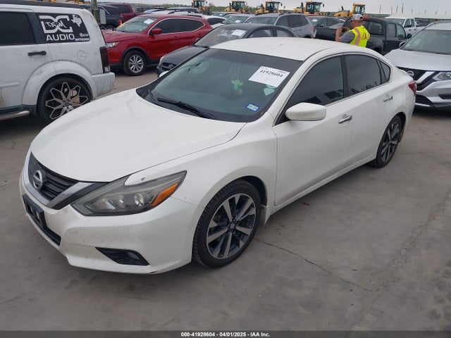 1N4AL3APXHC110496 Nissan Altima 2.5 Sr