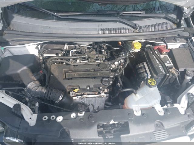 1G1JE5SB0F4109599 Chevrolet Sonic Ltz Auto