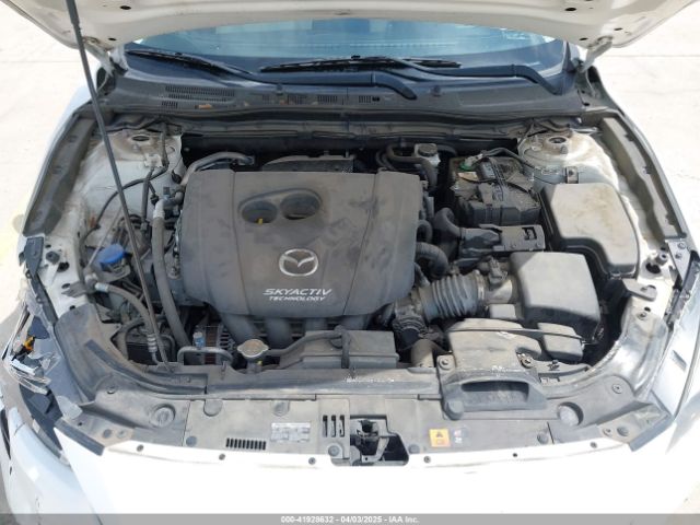 3MZBN1W30JM195076 Mazda Mazda3 Grand Touring