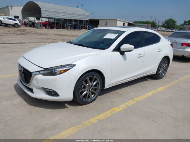 3MZBN1W30JM195076 Mazda Mazda3 Grand Touring