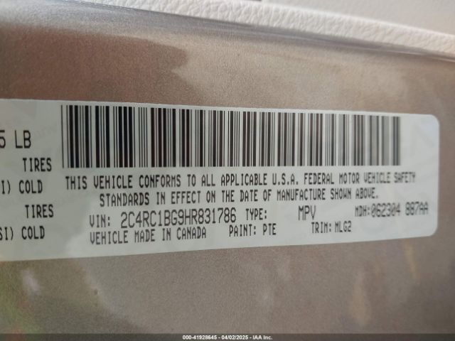2C4RC1BG9HR831786 Chrysler Pacifica Touring-l
