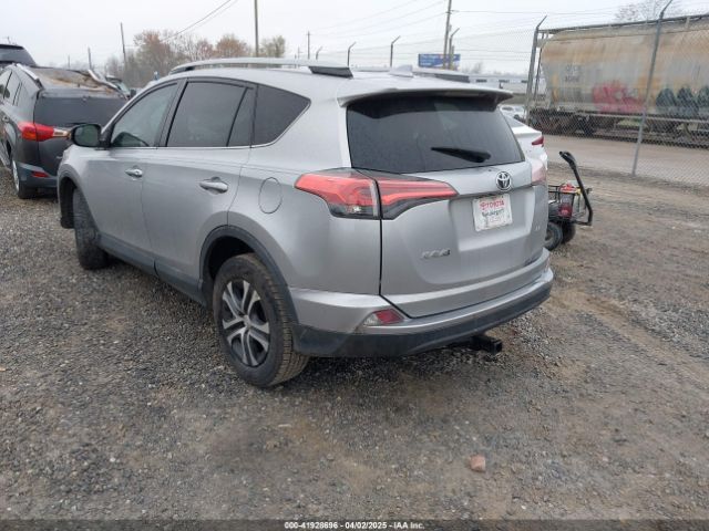 2T3ZFREV8HW318096 Toyota RAV4 LE