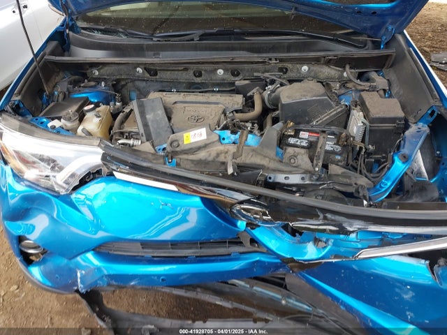 JTMYFREVXHJ105743 Toyota Rav4 Limited