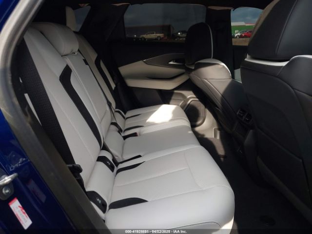 2024 ACURA ZDX 4W5KHMRK1RZ514609 Photo 7