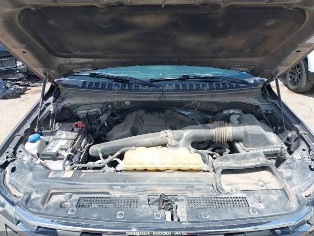 1FMJU1HT6KEA22566 Ford Expedition Xlt