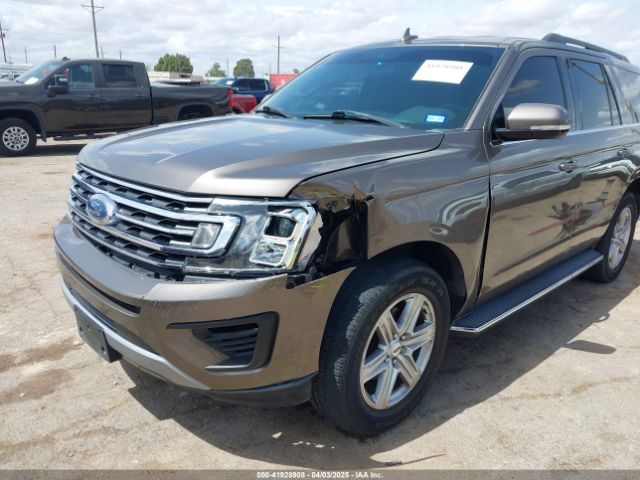 1FMJU1HT6KEA22566 Ford Expedition Xlt