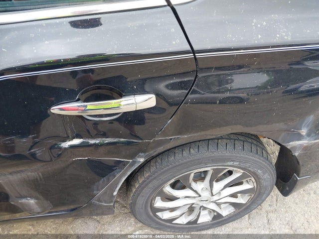 3N1AB7AP7KY222338 Nissan SENTRA SV