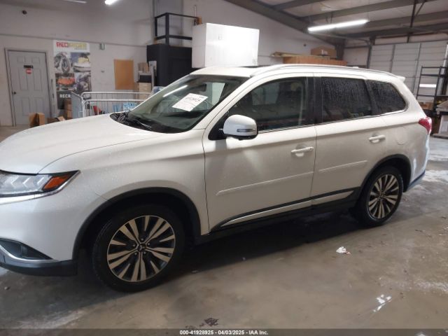 JA4AD3A39KZ005645 Mitsubishi Outlander Sel