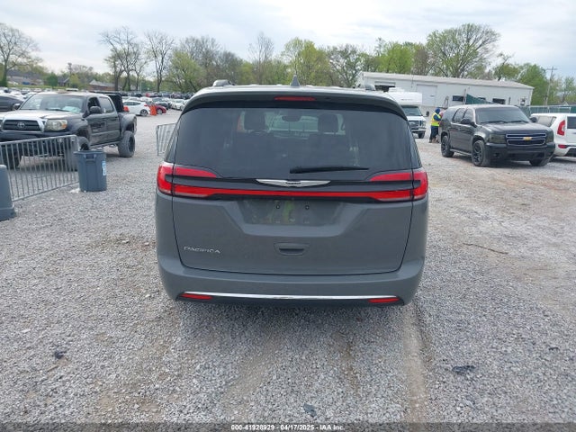 Chrysler Pacifica Touring L 2022 2C4RC1BG7NR168519 Image 16