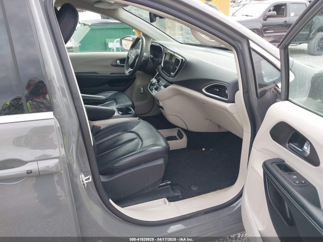 Chrysler Pacifica Touring L 2022 2C4RC1BG7NR168519 Image 5