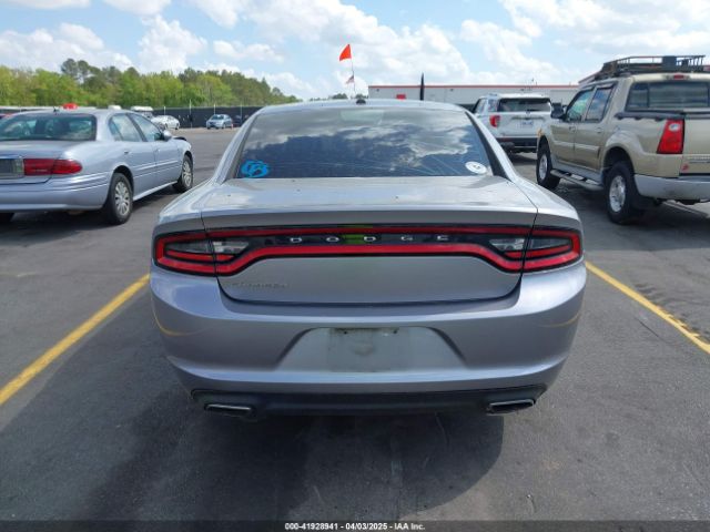 2C3CDXBG5FH725820 Dodge Charger Se