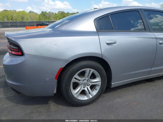 2C3CDXBG5FH725820 Dodge Charger Se