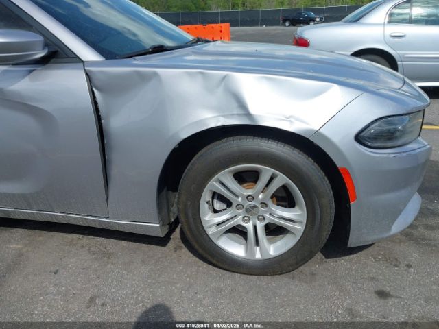 2C3CDXBG5FH725820 Dodge Charger Se