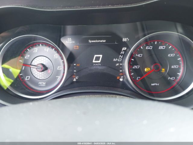 2C3CDXBG5FH725820 Dodge Charger Se
