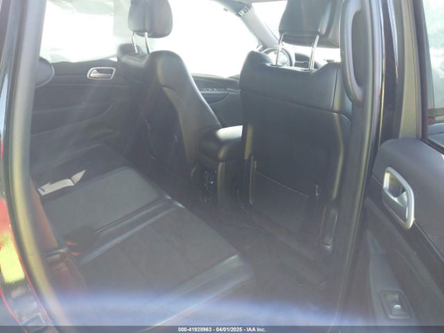 1C4RJFAG5MC704072 Jeep Grand Cherokee Laredo X 4x4