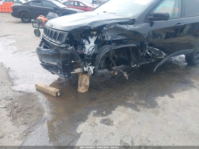 3C4NJDBB7LT157685 Jeep Compass Altitude 4x4