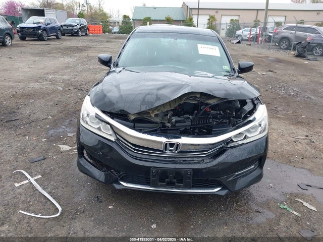 1HGCR2F3XHA013166 Honda ACCORD LX
