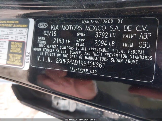 3KPF24AD1KE108361 KIA Forte Lxs