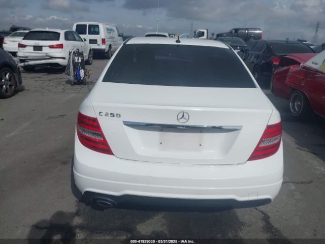 WDDGF4HB4EA954395 Mercedes-Benz C 250 Luxury/sport