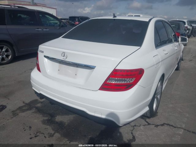 WDDGF4HB4EA954395 Mercedes-Benz C 250 Luxury/sport